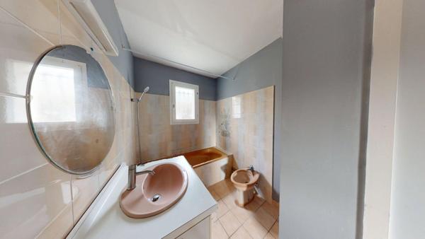 Maison à vendre à Vaux sur Mer - 4 pièces, 3 chambres