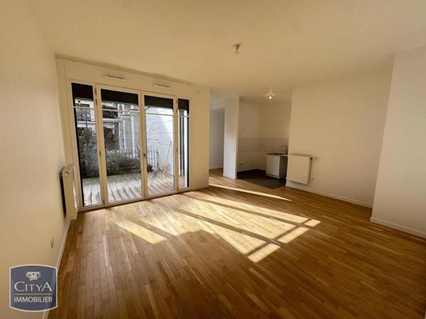 Appartement à louer 3 pièces 63.9m²