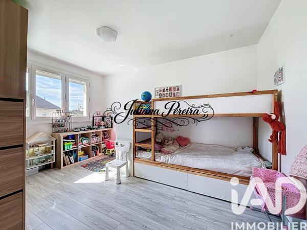 Maison à vendre 4 pièces 92 m² Aubergenville