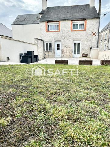 Propriété composée de deux logements – 1052 m² de terrain clôturé