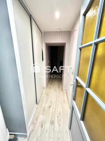 Propriété composée de deux logements – 1052 m² de terrain clôturé