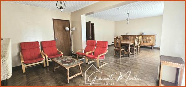 Maison pierre, garage, terrain constructible