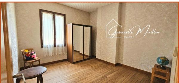 Maison pierre, garage, terrain constructible