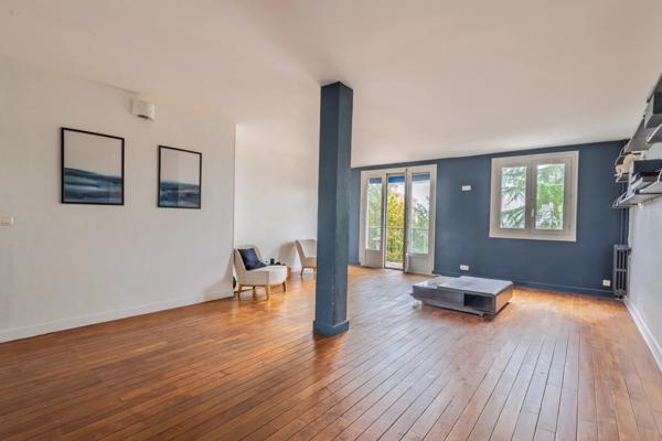 Appartement
         5 pièces
        - 100 m² Exclusivité 377 000 € *