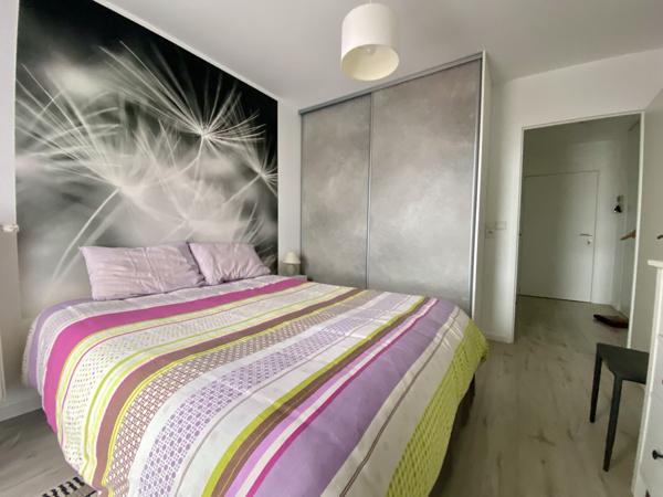 A QUELQUES PAS DES COMMODITES – TYPE 3 AVEC TERRASSE ET STATIONNEMENTS