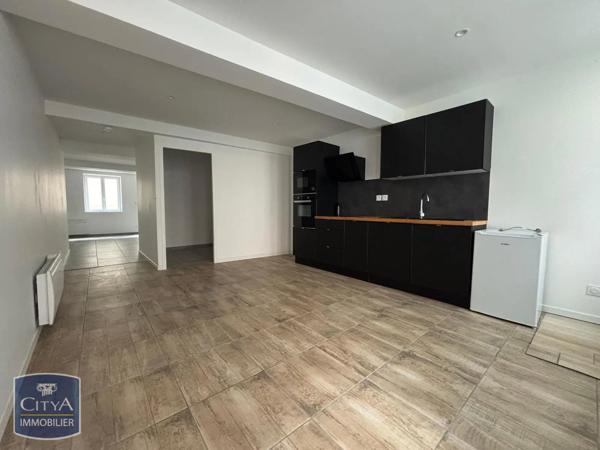 Maison à louer 4 pièces 119.23m² Maringues (63350)