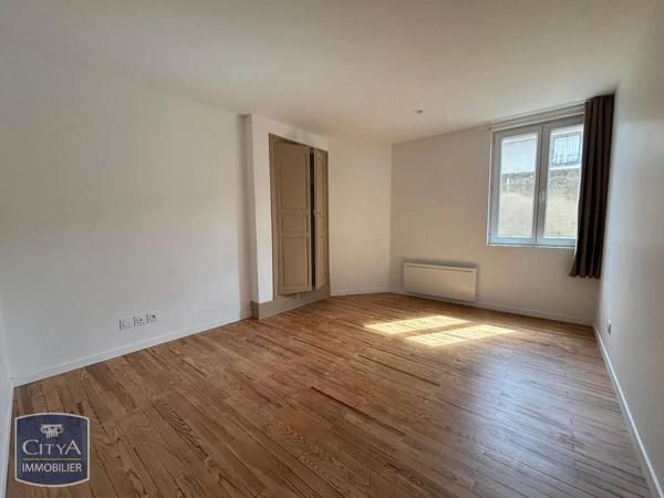 Maison à louer 4 pièces 119.23m² Maringues (63350)