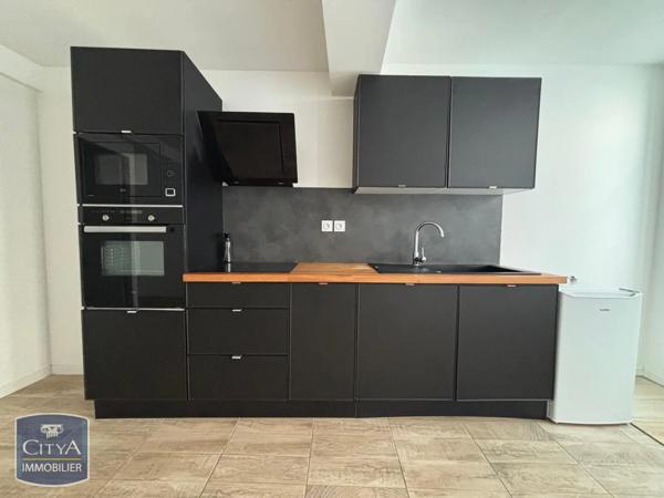 Maison à louer 4 pièces 119.23m² Maringues (63350)