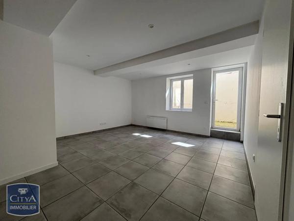 Maison à louer 4 pièces 119.23m² Maringues (63350)