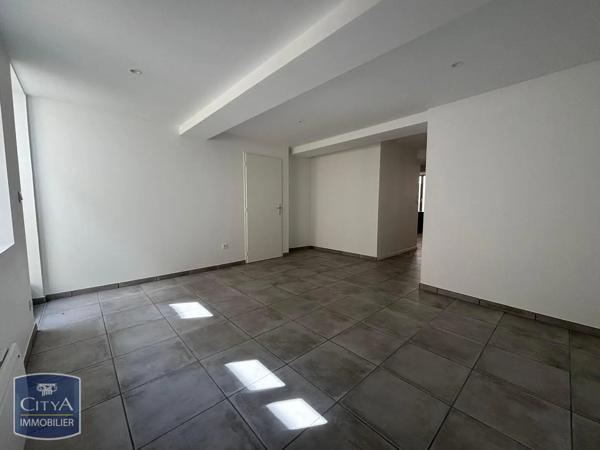 Maison à louer 4 pièces 119.23m² Maringues (63350)