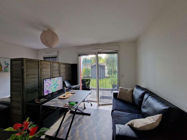 Charmant studio avec jardin privatif et parking sécurisé ? Proche La Rochelle