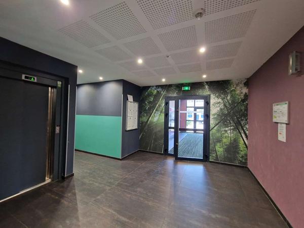 Charmant studio avec jardin privatif et parking sécurisé ? Proche La Rochelle