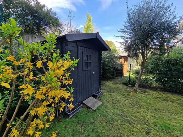 Charmant studio avec jardin privatif et parking sécurisé ? Proche La Rochelle