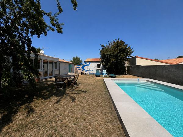 DOMPIERRE SUR MER MAISON PLAIN PIED 138 M² GARAGE PISCINE JARDIN Dompierre sur mer DOMPIERRE SUR MER MAISON PLAIN PIED 138 M² GARAGE PISCINE JARDIN Dompierre sur mer