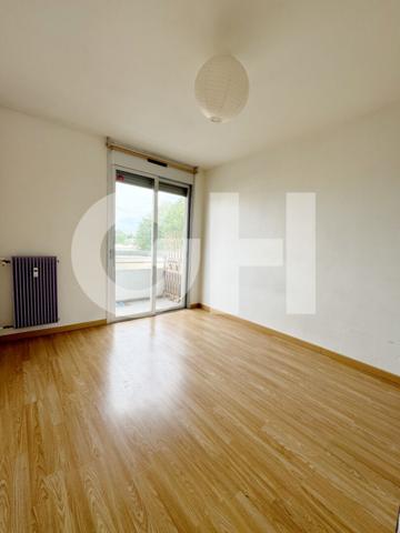 LOCATION : appartement de 2 pièces (54 m²) à MAUBEUGE