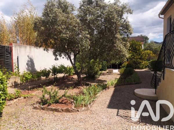 Maison à vendre 6 pièces 143 m² Pierrefeu-du-Var