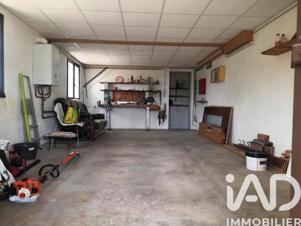 Maison à vendre 6 pièces 143 m² Pierrefeu-du-Var