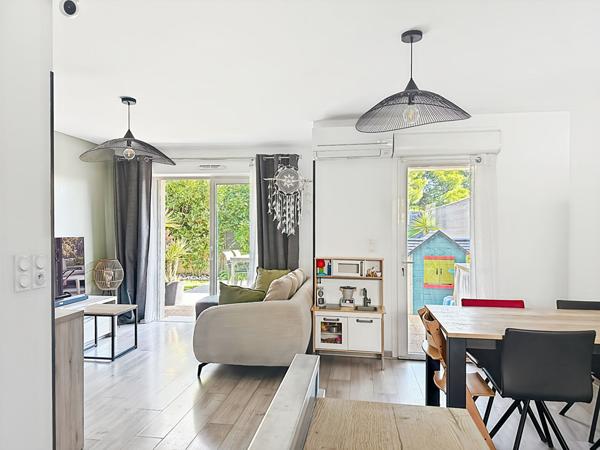 Maison moderne avec jardin à vendre à Marseille  - La Batarelle basse