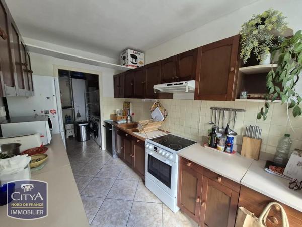 Appartement à louer 3 pièces 81m² Seclin (59113)