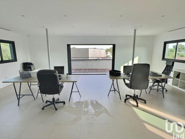Location bureaux 81 m² Andernos-les-Bains
