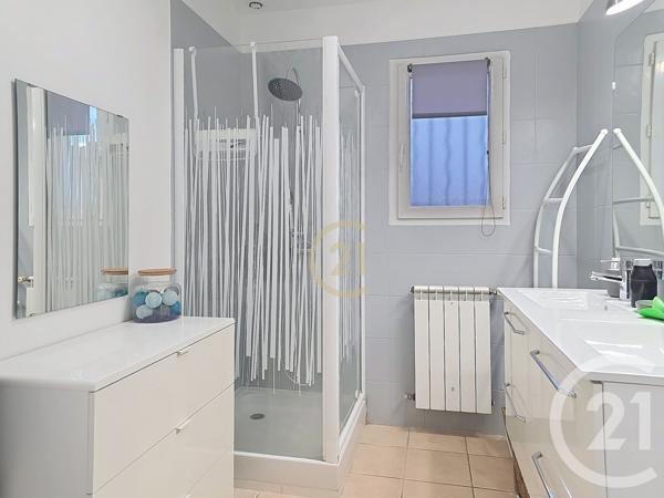 Maison à vendre  4 pièces - 84,43 m2 ENTRESSEN - 13