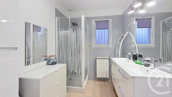 Maison à vendre  4 pièces - 84,43 m2 ENTRESSEN - 13