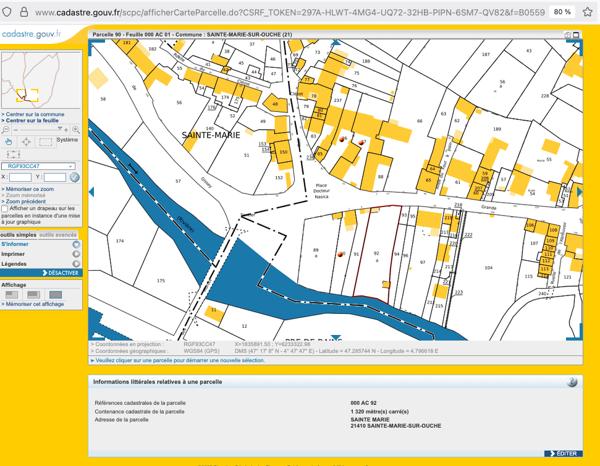 Terrain constructible viabilisé au bord de l'eau