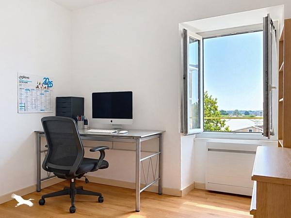 Appartement à vendre 117 568 € Saint-Maixent-l'École 5 p 81 m² DPE E