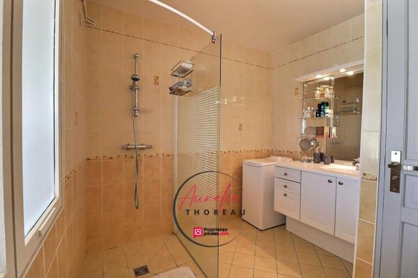 Longère sur terrain clos