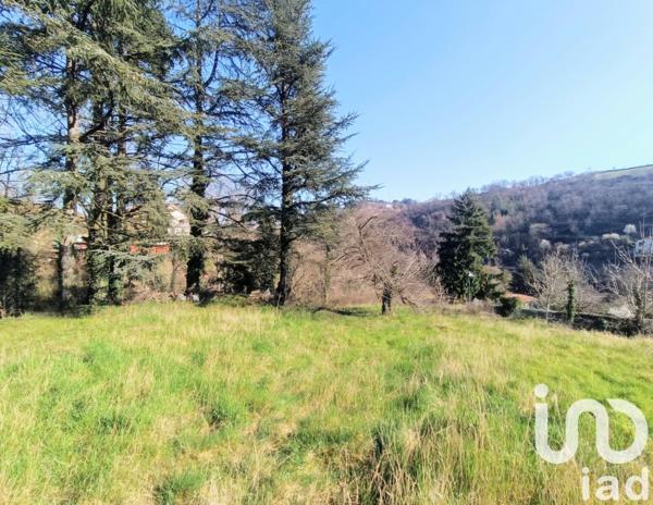 Land for sale 1 769 m² Châteauneuf