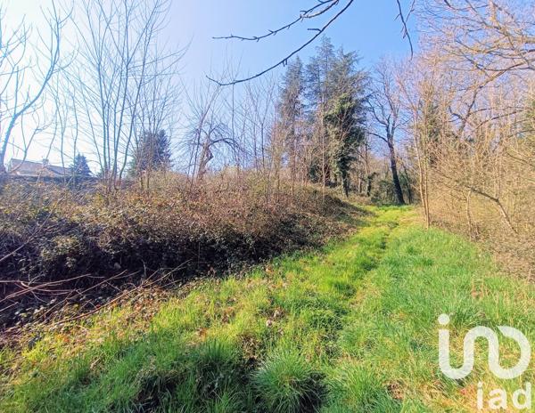 Land for sale 1 769 m² Châteauneuf