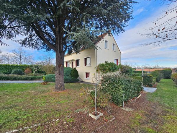 Maison à THOUARS, 79100 - 9 pièces 187m²