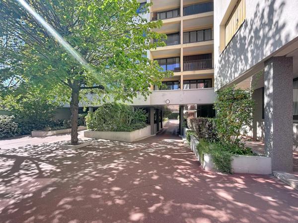 APPARTEMENT T2 - ARCUEIL - PROCHE RER B LAPLACE