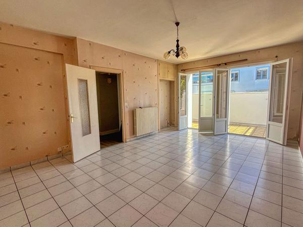 Appartement centre ville -Royan 3 pièce(s) 79.22 m2 Royan