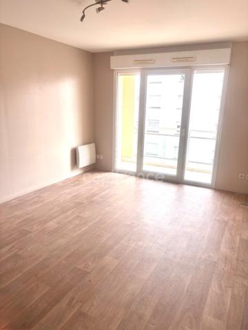 *Université - Le Havre* T2  avec balcon, parking, ascenseur et faibles charges