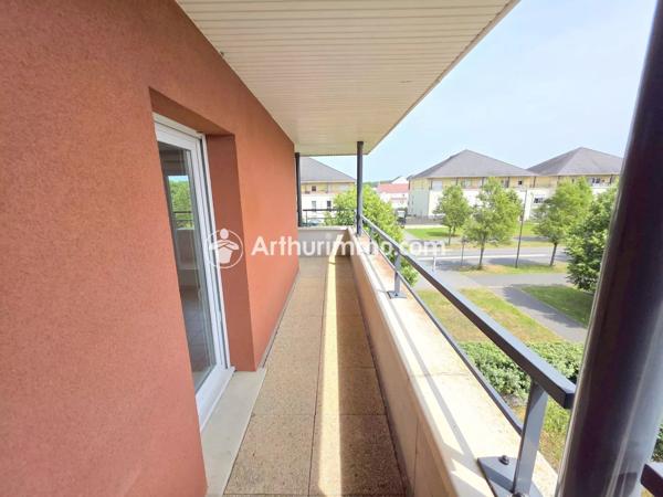 Location                                                      Appartement
                        
                     4 pièces                      71 m2                     à Savigny-le-Temple