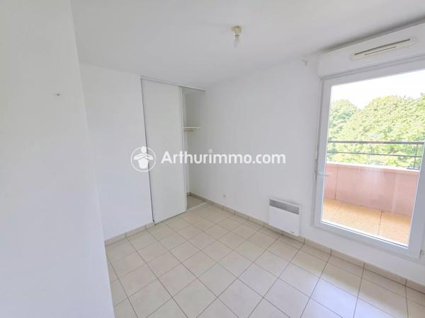 Location                                                      Appartement
                        
                     4 pièces                      71 m2                     à Savigny-le-Temple