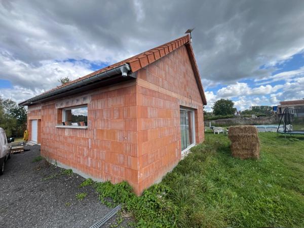 PAVILLON DE PLAIN PIED 154M² SH. 3754M² DE TERRAIN