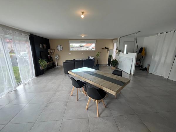 PAVILLON DE PLAIN PIED 154M² SH. 3754M² DE TERRAIN