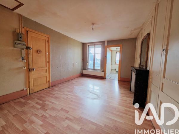 Immeuble à vendre 200 m² Gallardon