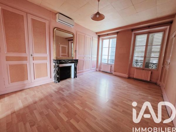 Immeuble à vendre 200 m² Gallardon