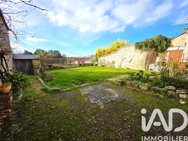Immeuble à vendre 200 m² Gallardon