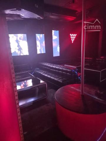 DISCOTHEQUE EMBLEMATIQUE AU COEUR DES NUITS ANIMEES DU