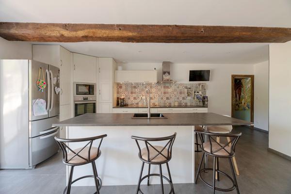 À VENDRE Longère de charme rénovée 6 chambres, dépendances et grand terrain Pire-sur-Seiche (35)