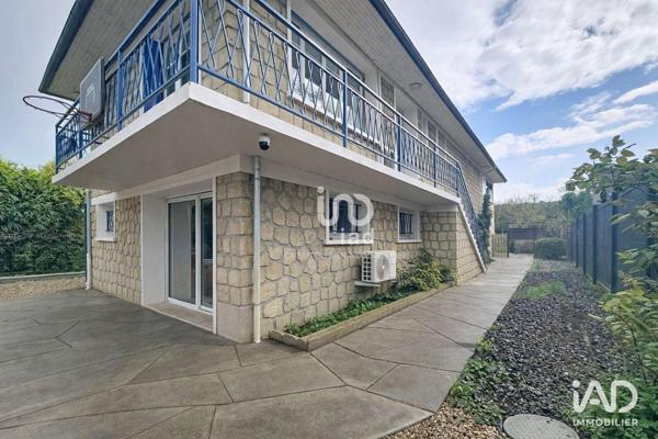 Maison à vendre 8 pièces 205 m² Épône