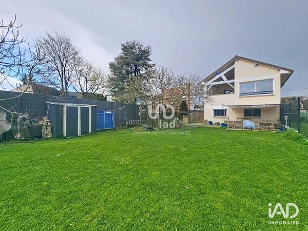 Maison à vendre 8 pièces 205 m² Épône