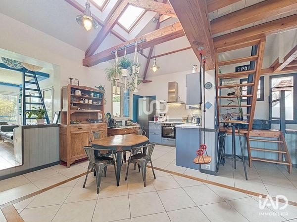 Maison à vendre 8 pièces 205 m² Épône