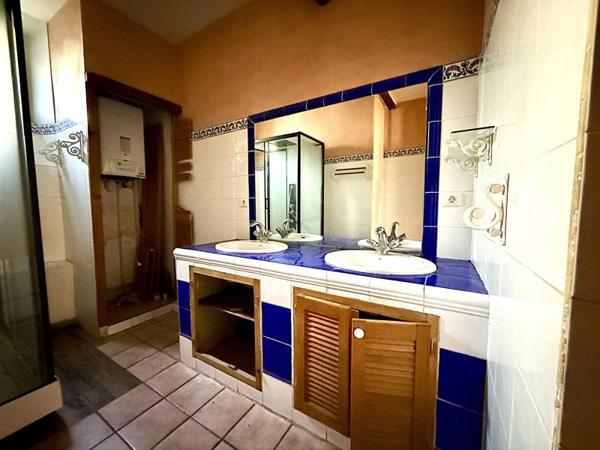 Vente / Appartement à rénover à Narbonne (11100)