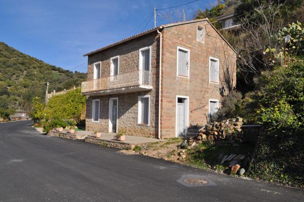 Dpt Corse (20), à vendre PARTINELLO, maison en pierres avec terrasse et parking privatif, proche de la plage
