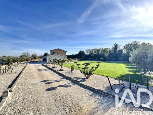 Maison à vendre 6 pièces 205 m² Tarascon